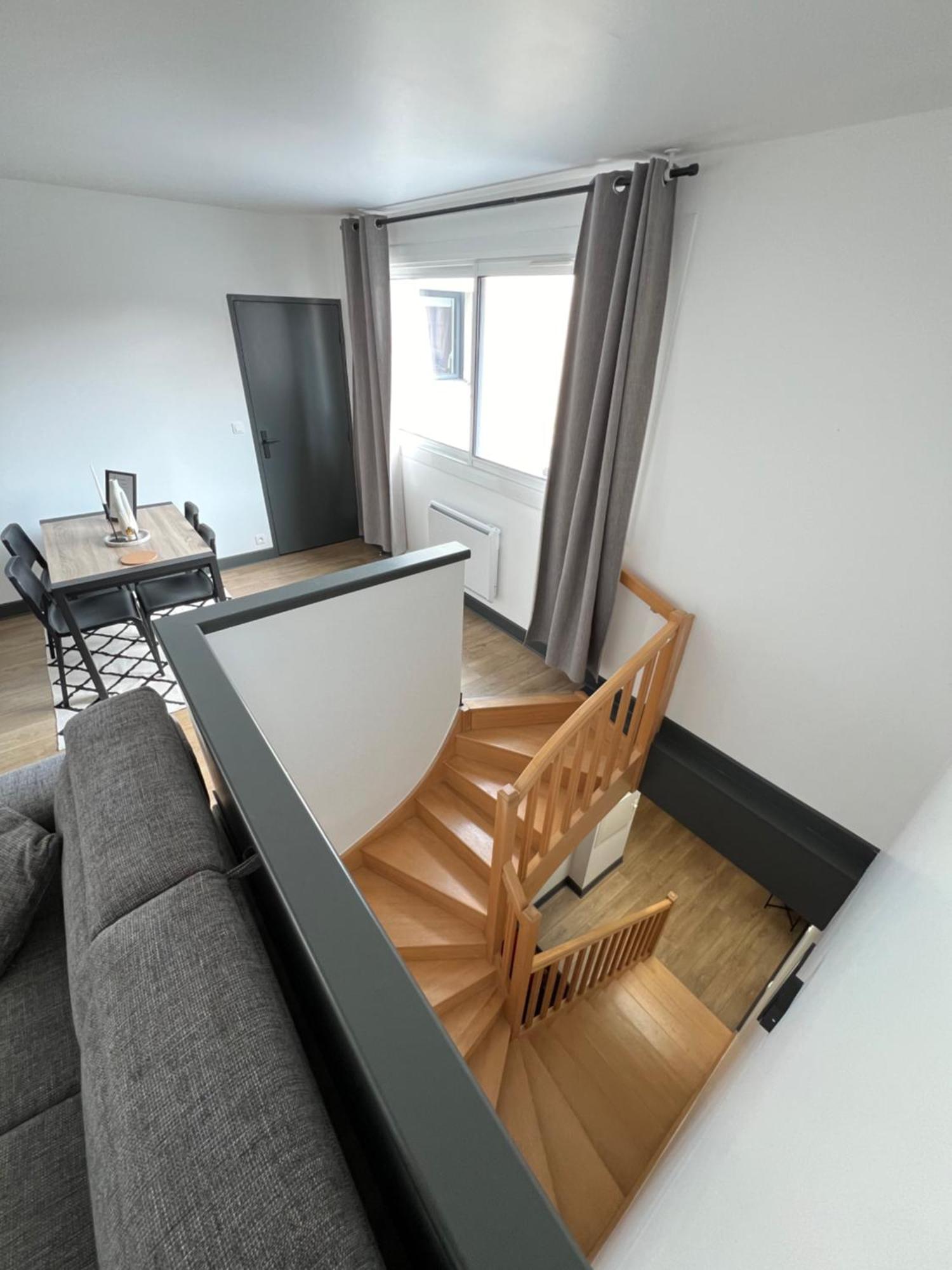 Hyper Centre A 80M Du Vieux Marche, T2 Calme Vue Sur Les Toits Rue Du Minage Apartment ลาโรแชล ภายนอก รูปภาพ