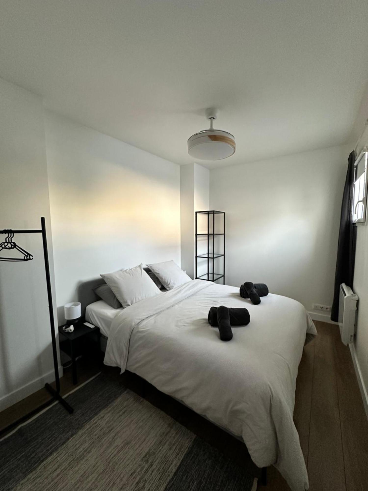 Hyper Centre A 80M Du Vieux Marche, T2 Calme Vue Sur Les Toits Rue Du Minage Apartment ลาโรแชล ภายนอก รูปภาพ